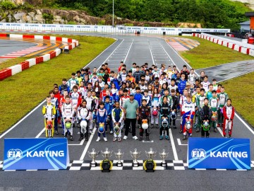 Tomasz Cichoracki na podium Pucharu Świata Arrive&Drive